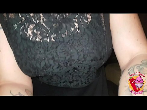 ❤️ Tugann leasdeirfiúr Slutty buille-phost dó agus Spáinnis ❤ Porn linn